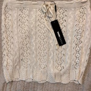 Brand new fashionova pool cover up